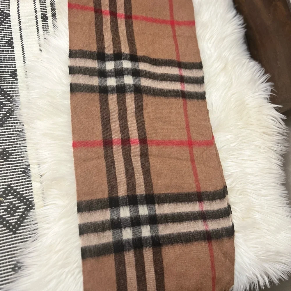 Burberry Classic Check Scarf in Brown and Tan. Excellent condition